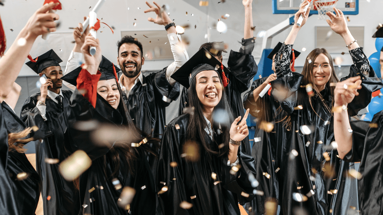 Marzo, mese di lauree. Ecco perché organizzare la tua festa di Laurea con noi!